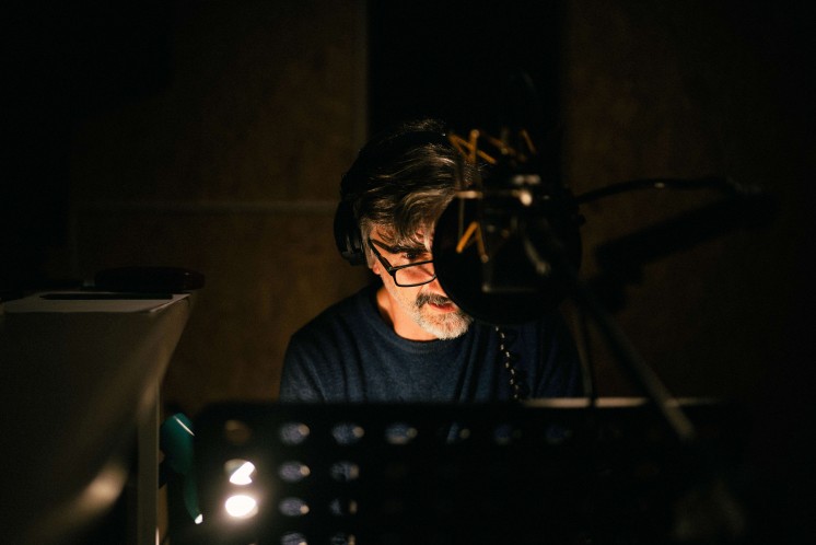 Herec Martin Myšička při čtení z veršů a dopisů Jiřího Wolkera | foto František Plzák