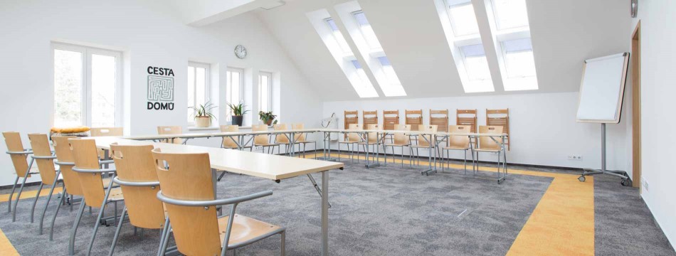 Vzdělávací centrum Cesta domů_přednášková místnost