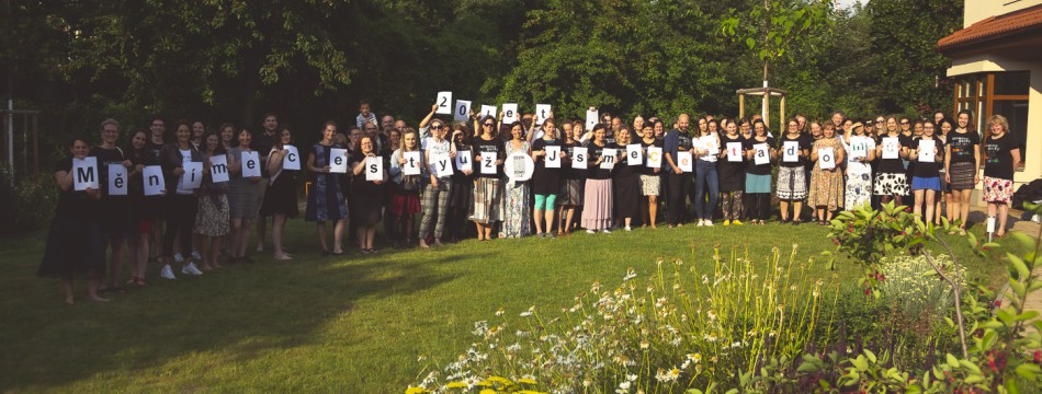 Měníme cesty už 20 let. Jsme Cesta domů.