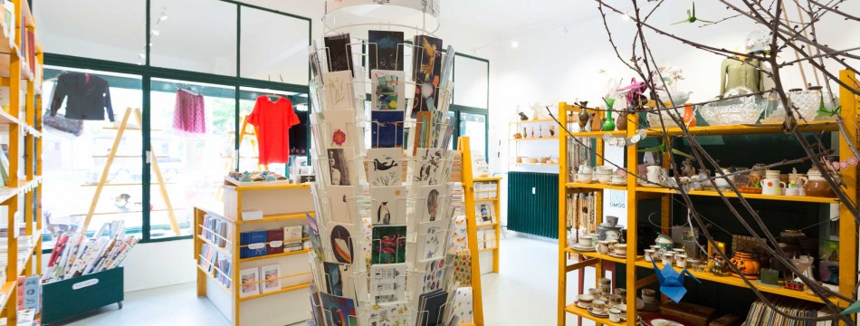 Dobročinné obchody Cesty domů