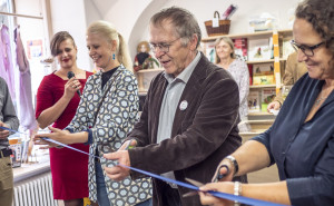 Otevření dobročinného obchodu Cesta domů v Žitné ulici_foto Daniela Dahlien Neumanová